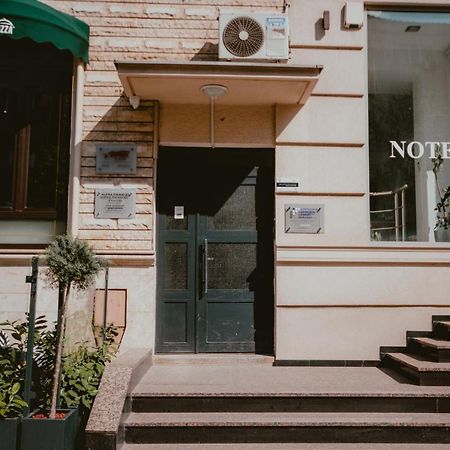 פרישטינה Bloom Suites מראה חיצוני תמונה