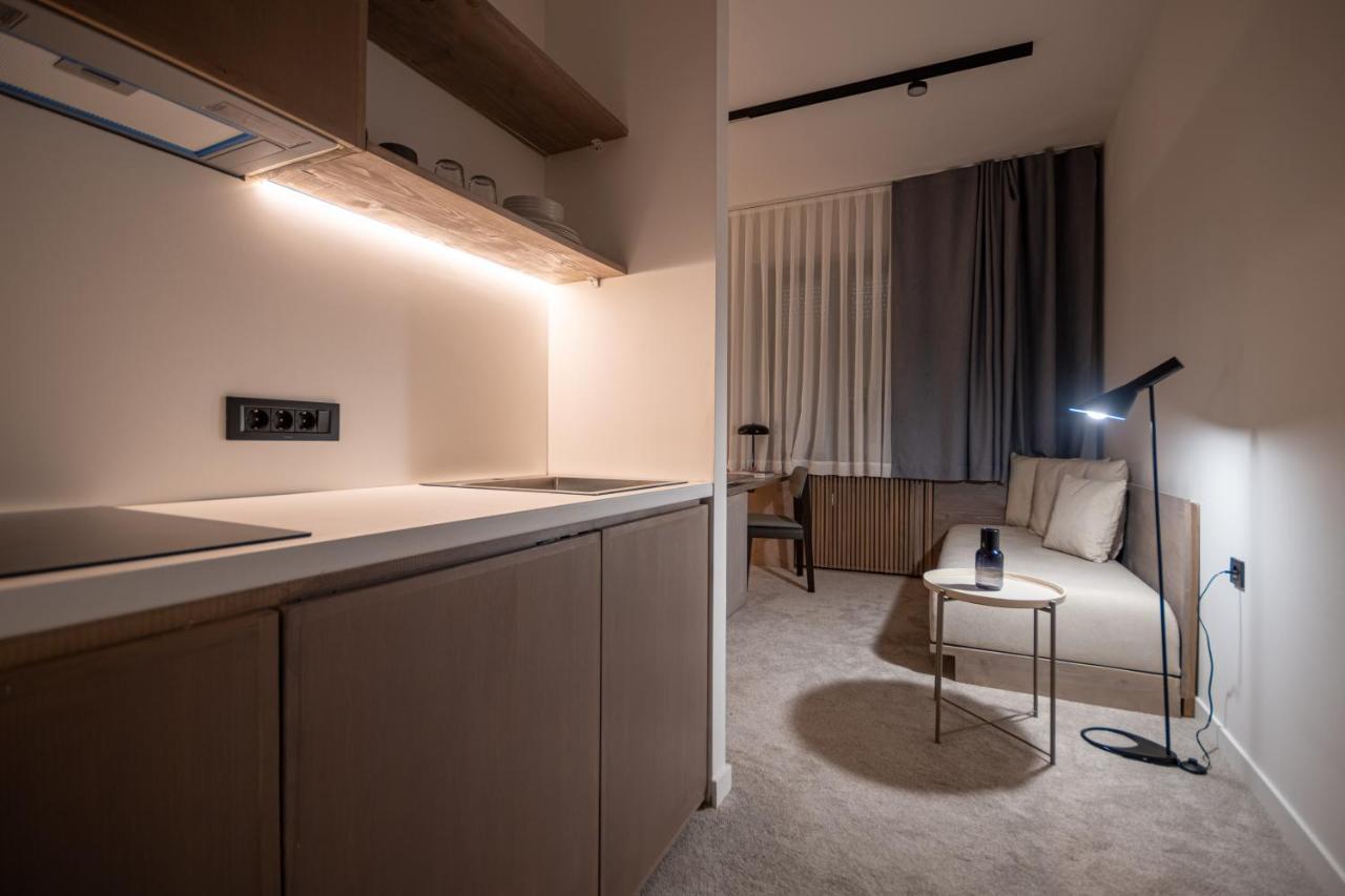 פרישטינה Bloom Suites מראה חיצוני תמונה