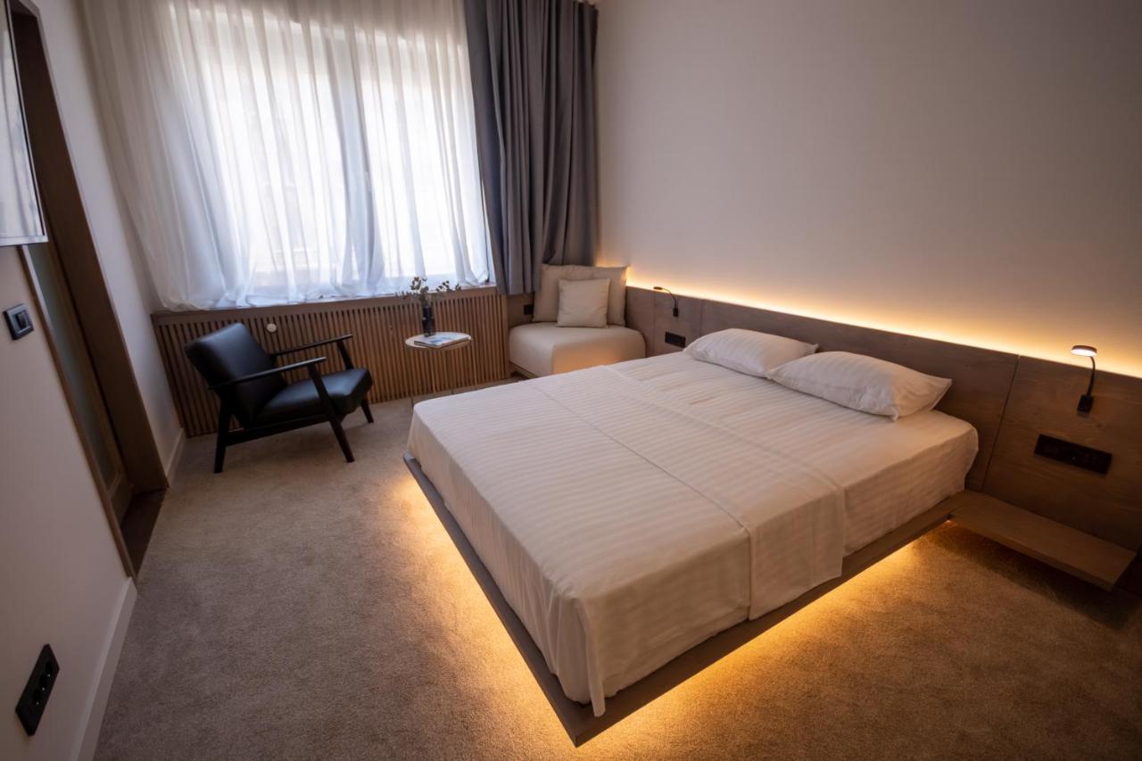 פרישטינה Bloom Suites מראה חיצוני תמונה